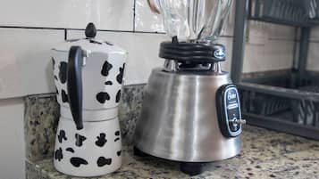 Kahvia ja/tai kahvinkeitin