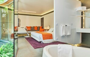 Superior Room, 1 Bedroom, Patio, Garden View