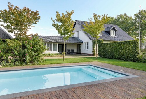 Achterhoek Estate With Private Pool