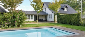 Achterhoek Estate With Private Pool