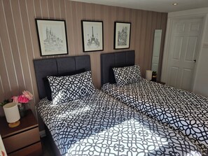 Room - Redlands (Bickenhill)