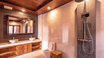Vila Superior, 1 Tempat Tidur King, balkon | Kamar mandi | Perlengkapan mandi gratis, pengering rambut, handuk, dan sabun