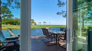 Outdoor dining - 🌞Bayfront | Pet Friendly | Golf Cart | Pool | Fairways 274- Sea Ya Later🌞 (Miramar Beach)