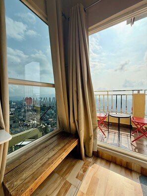 Habitación doble panorámica | Balcón