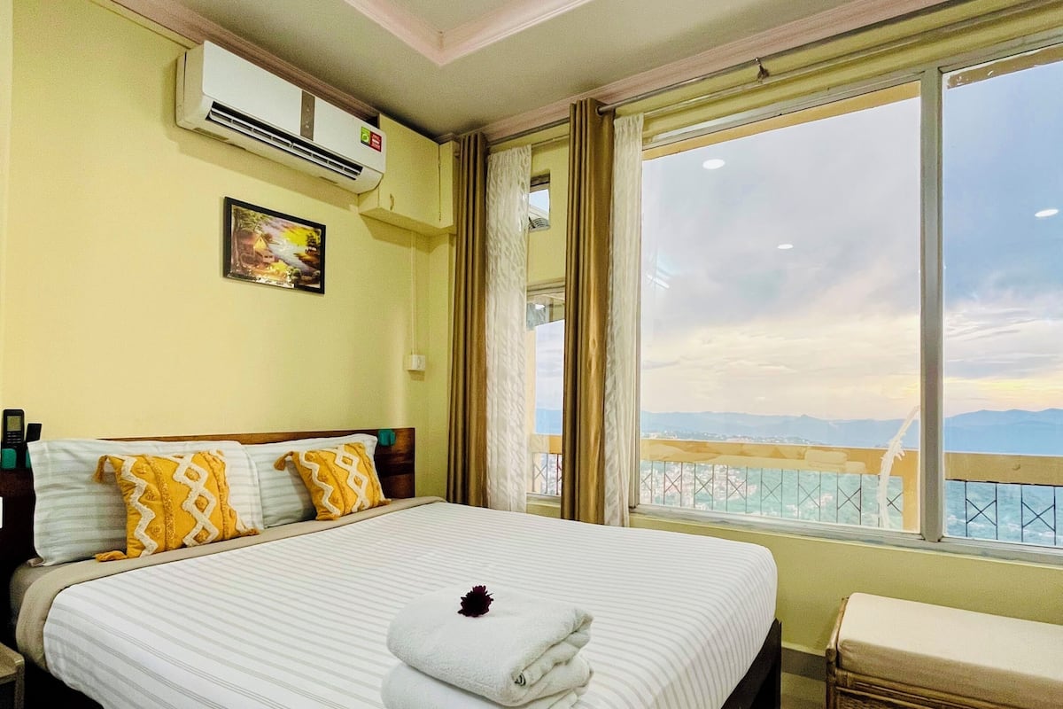 Studio Suite Keluarga, balkon, pemandangan gunung