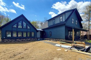 Exterior - New! Hot Tub & Private Pool Await Your Stay! (McHenry)
