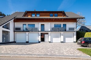 Exterior - Semi-detached House Christa with Parking, Terrace, Private Garden and Balcony (Schonach im Schwarzwald)
