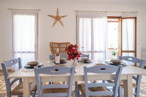 Dining - Between Sky and Sea by Alma Dimore (Otranto)