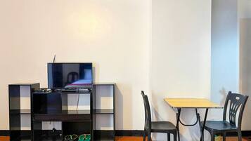 Standard Double Room | Free WiFi