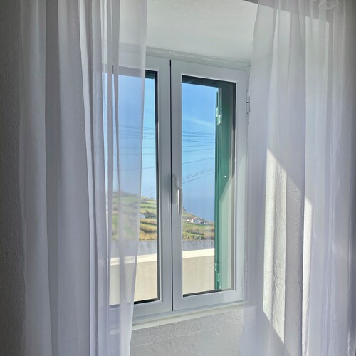 Cozy Island Suite In an Azorean Village! Large Family Suite with tons of charm.