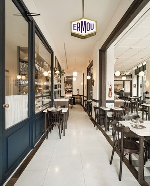 Dining - Ergon House Ermou (Athens)