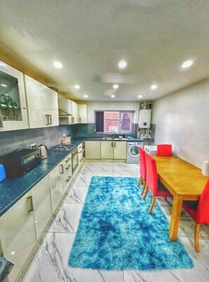 Private kitchen - Smartstay (LEICESTERSHIRE)