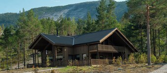 Lakelodge 10p - Five Bedroom Chalet, Sleeps 10