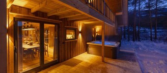 Lakelodge 10p - Five Bedroom Chalet, Sleeps 10