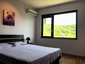 Iron/ironing board, WiFi, bed sheets - 2-bedroom apartment Breeze - View of nature and sea (Balchik)