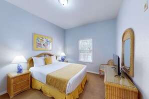 3 habitaciones, tabla de planchar con plancha, wifi y ropa de cama 