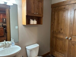Hair dryer, towels - Ski Condo with Views, Pool and Shuttle Access (Eden)