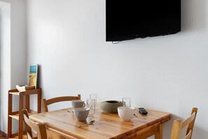 Dining - Hugo’s Studio – 200 m from the Beach (La Tranche-sur-Mer)