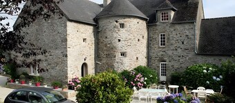 Bed and Breakfast 'Chambres D'hôtes Dans Un Manoir Du' con terraza y jardín compartidos y Wi-Fi