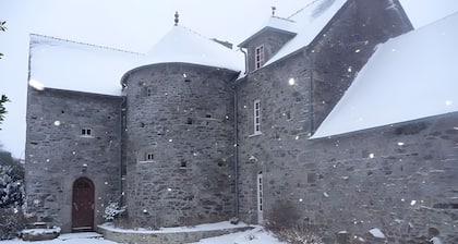 Bed & Breakfast 'Chambre Rose' mit gemeinsamer Terrasse, Garten und WLAN