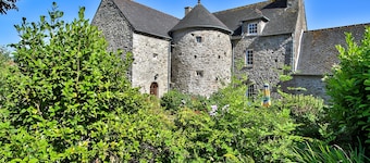 Chambre d’hôtes « Chambre Rose » avec terrasse et jardin partagés, Wi-Fi