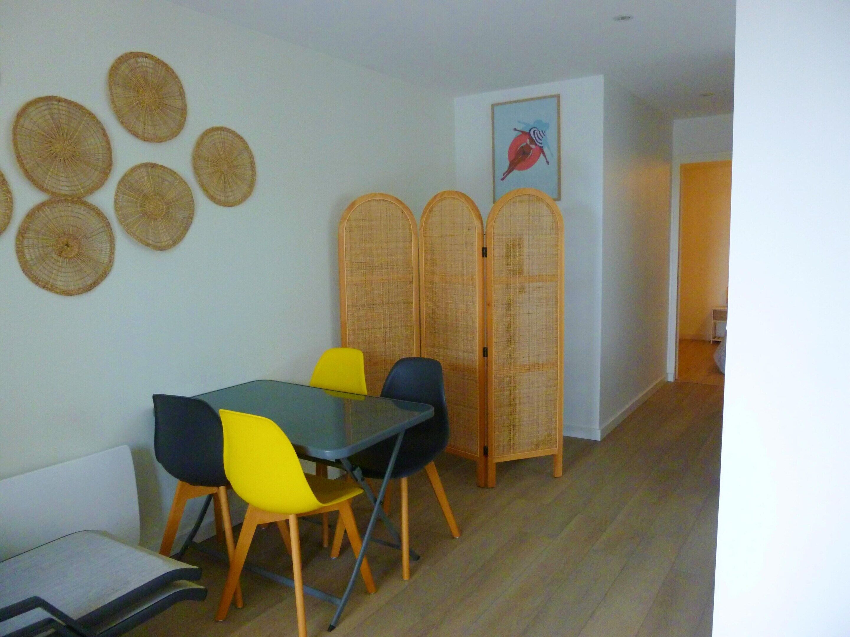 House | Dining