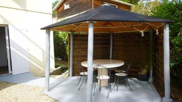 House | Taman