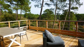 House | Balcony