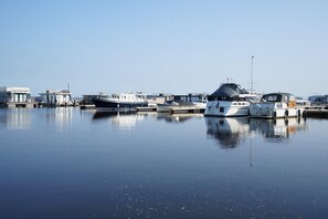 Mobile Home | Pemandangan dari hartanah