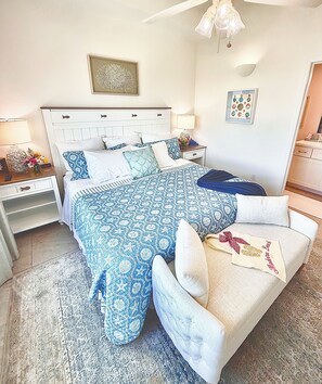 2 habitaciones, tabla de planchar con plancha y cuna de viaje
