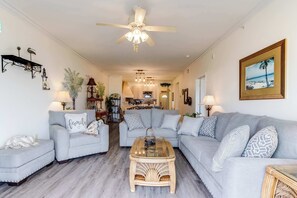 TV, DVD player - Maresol 304 (Ocean City)