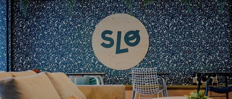 Sala de estar en el lobby