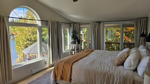 Room - Vrbo Property (Saint-Adolphe-d'Howard)