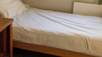 3 bedrooms, WiFi (free), individually decorated, individually furnished