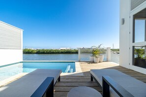Pool - Lewie Land & Mistico Beach Club + Boat Shuttle (San Pedro)