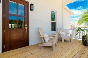 Terrace/patio - Abebi Oasis & Mistico Beach Club + Boat Shuttle (San Pedro)
