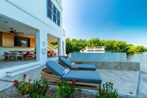 Outdoor dining - BelaDia at Mahogany Bay - Luxurious 10 Bedroom Compound (San Pedro)
