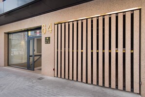 Exterior detail - Cozy 2BR Apartment in Salamanca, Madrid (Madrid)