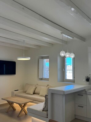 Smart TV - Villa Antikeri, Sohoro Villas (Koufonisia)