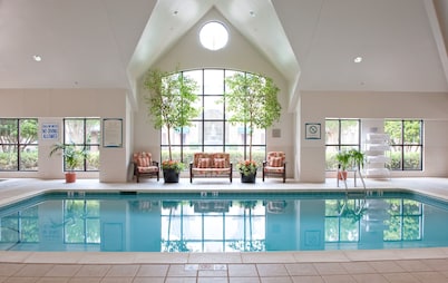 Ballantyne Group Stay | Breakfast & Pool Included