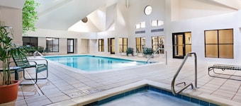 Ballantyne Suite | Free Breakfast, Shuttle, & Pool