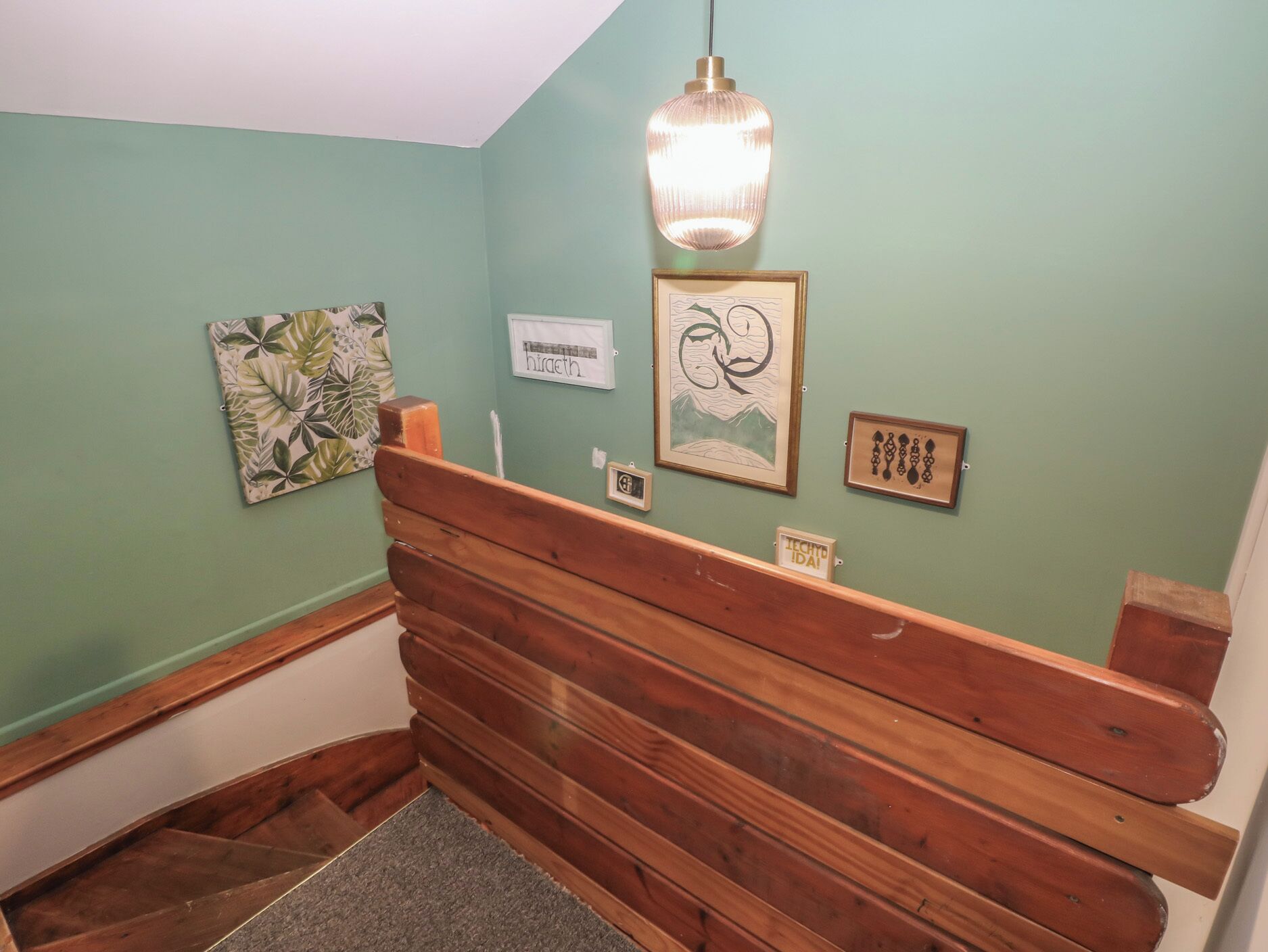 Cottage | Interior