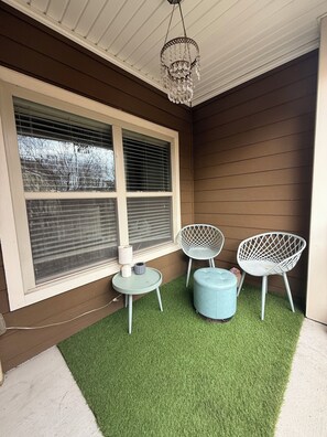 Terrace/patio - Velvet Vibes Retreat - A Corporate Work, Play, Stay Getaway (Pooler)