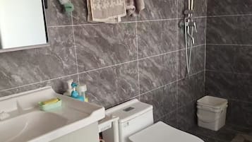 Økonomi-dobbeltrom | Bad