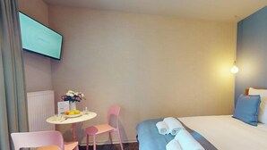 Room - Studio No. 2 - Champ de Mars Residence (Colmar)