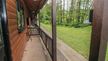 Cottage | Exterior detail