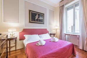 2 bedrooms, WiFi, bed sheets - Renaissance Elegance in the Heart of Florence (Firenze)