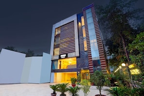 House | Exterior - Palette South Delhi Imperial Villa (New Delhi)