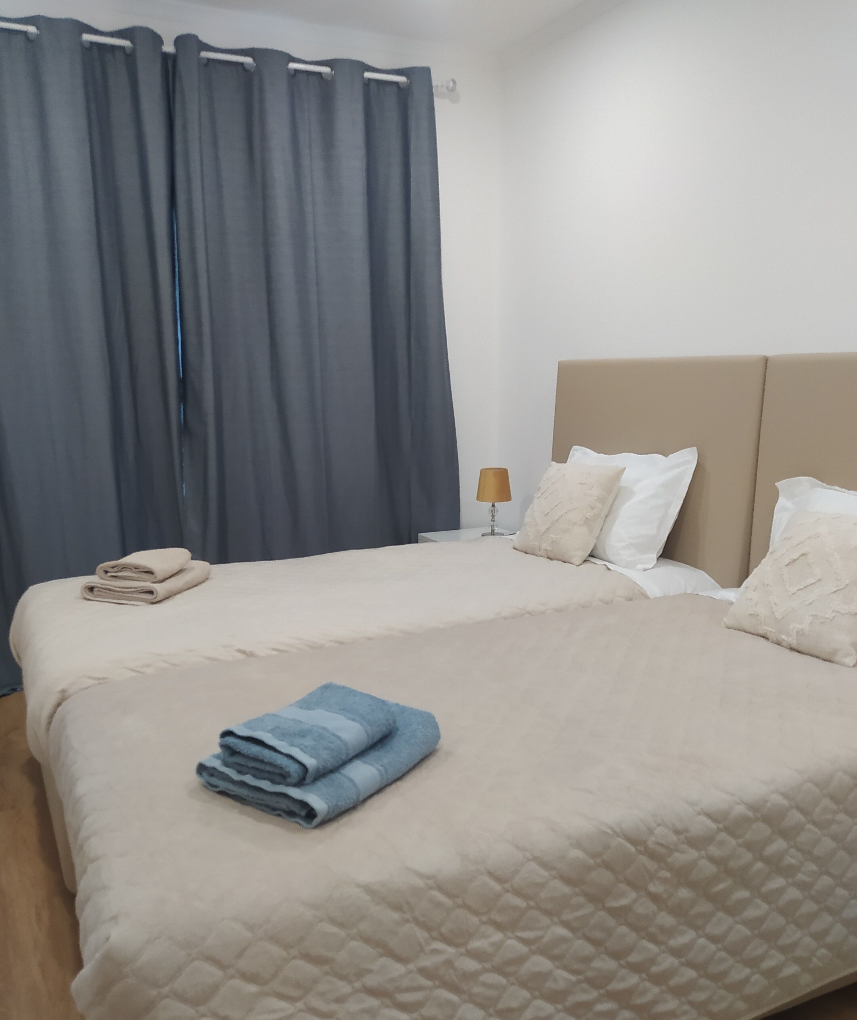 熨斗/熨衣板、WiFi、床单