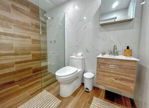 Bathroom - Vrbo Property (Fajardo)